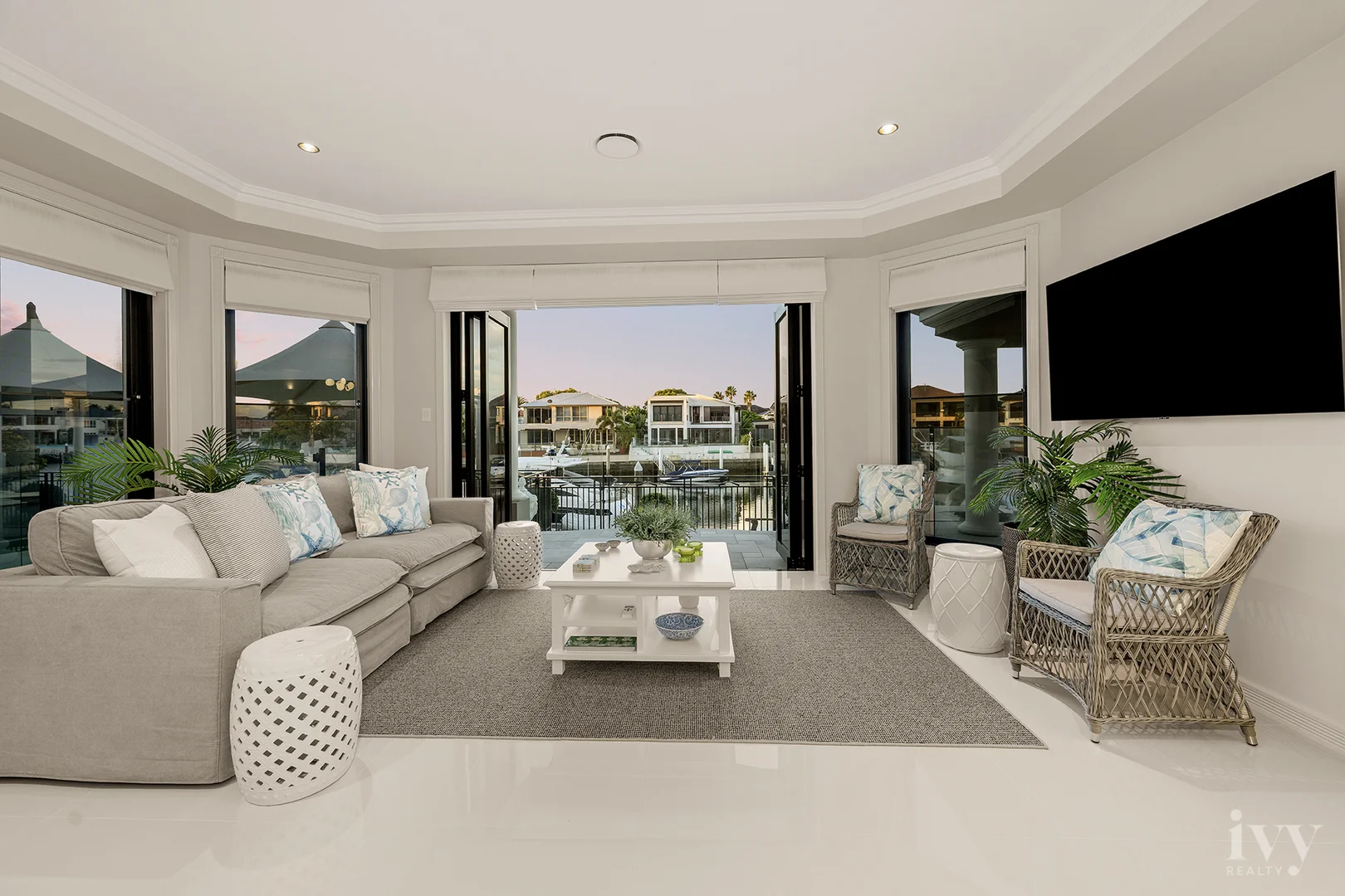 Additional image 7 of 5-7 Queen Guineveres Place, Sovereign Islands QLD 4216