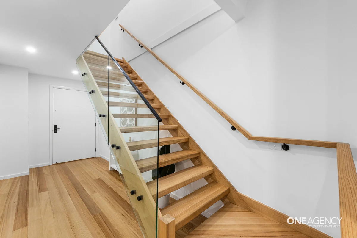 Additional image 10 of 2/2 Rosscommon Place, Seabrook VIC 3028