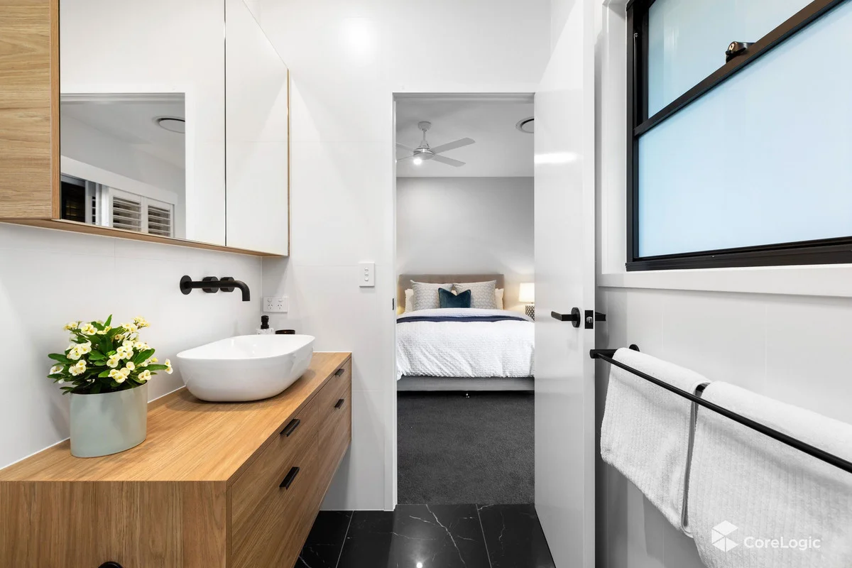 Additional image 10 of 1/5 Newton Street, Coorparoo QLD 4151