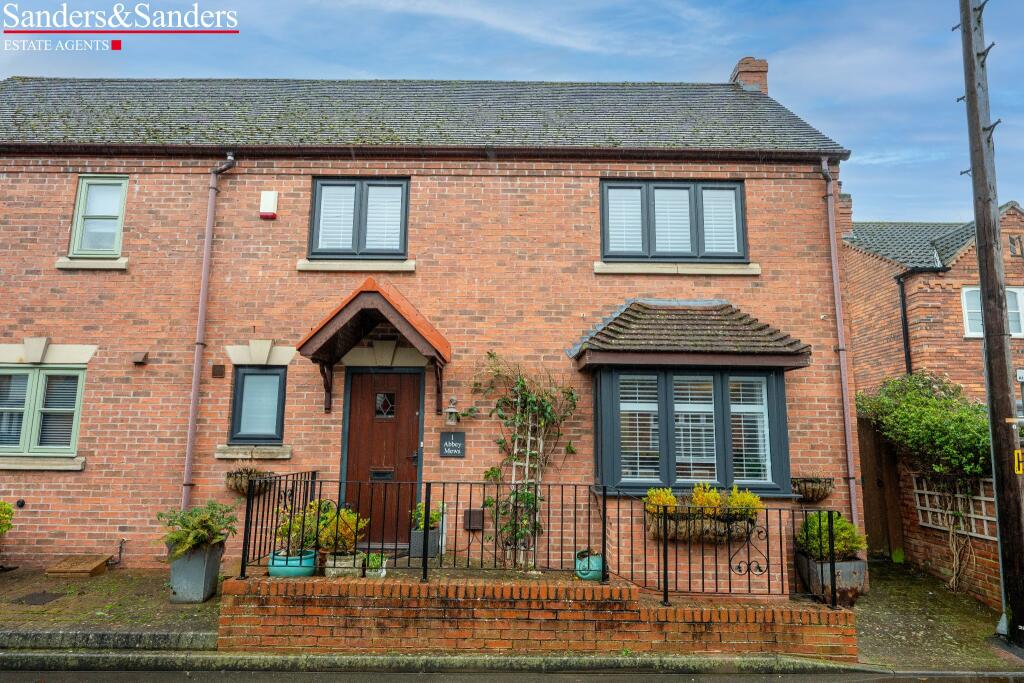 Abbey Mews, Alcester, B49