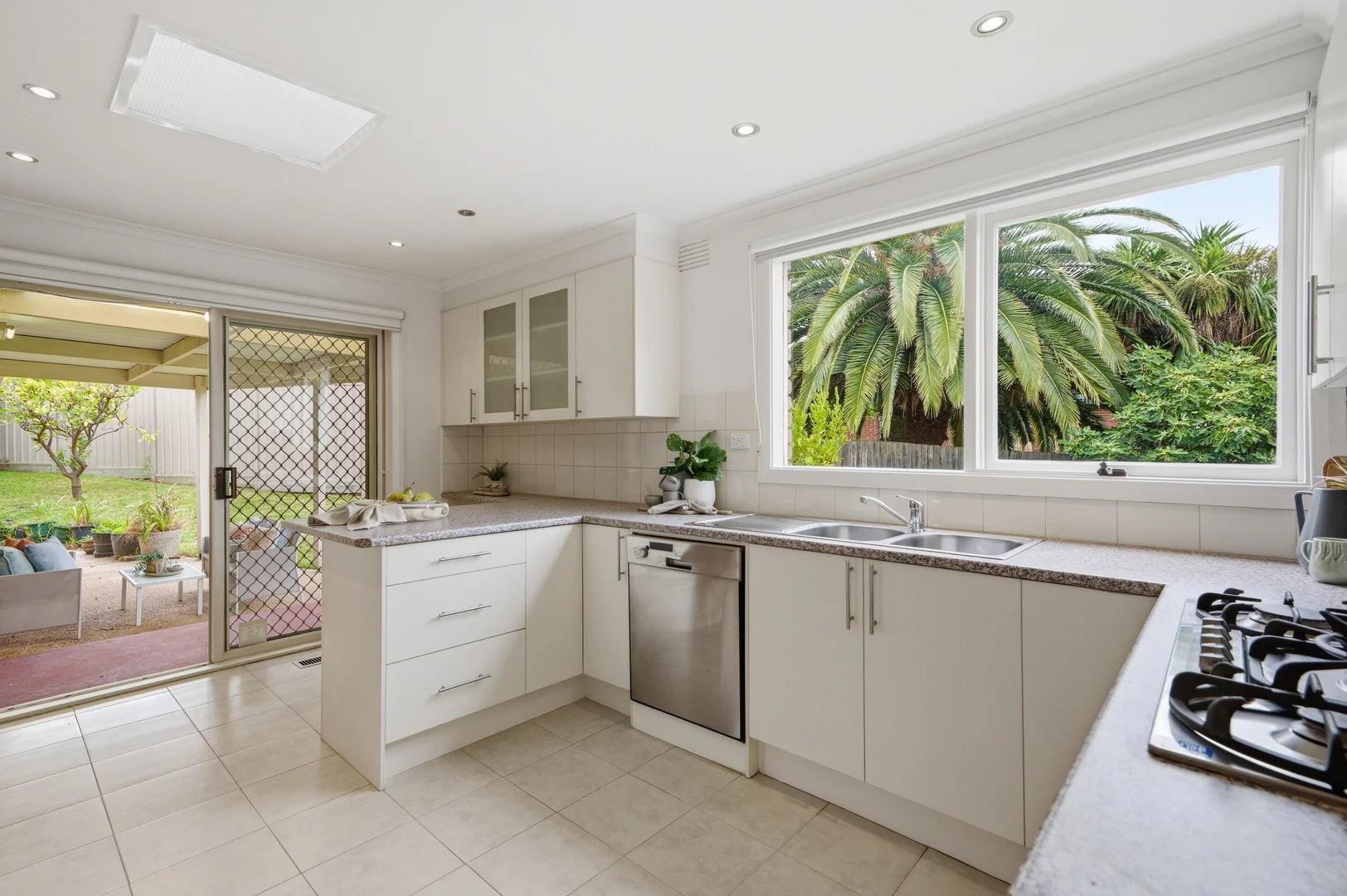 Additional image 8 of 4 Poets Court, Glen Waverley VIC 3150