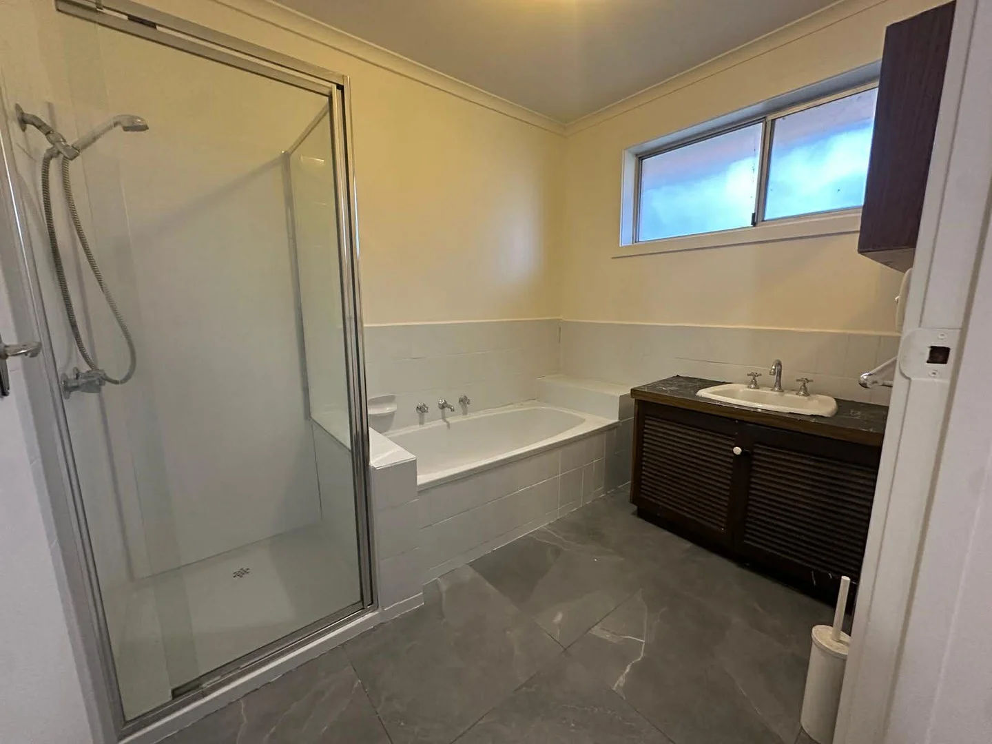Additional image 5 of 3/30 Burns Avenue, Clayton South VIC 3169