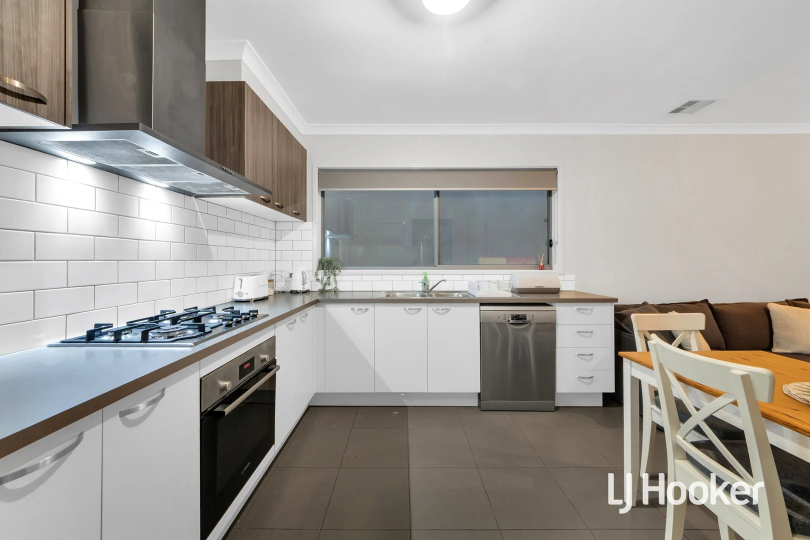 Additional image 3 of 14 Gilded Road, Werribee VIC 3030
