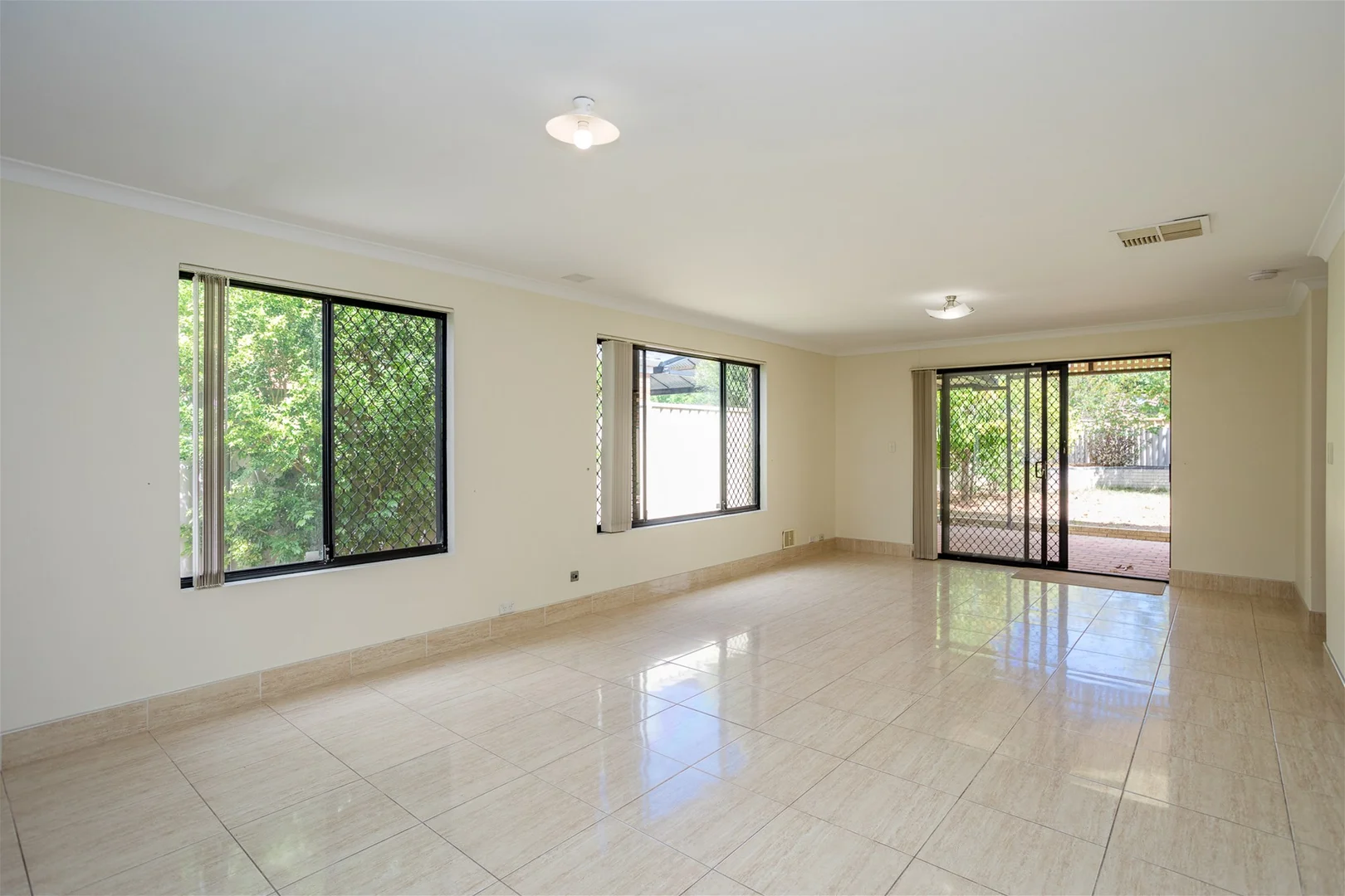 140 St Kilda, Rivervale WA 6103 photo 5