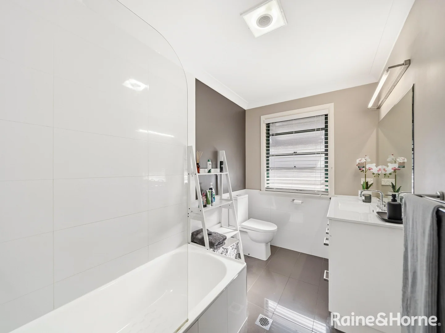Additional image 14 of 28 Pascali Crescent, Eatons Hill QLD 4037