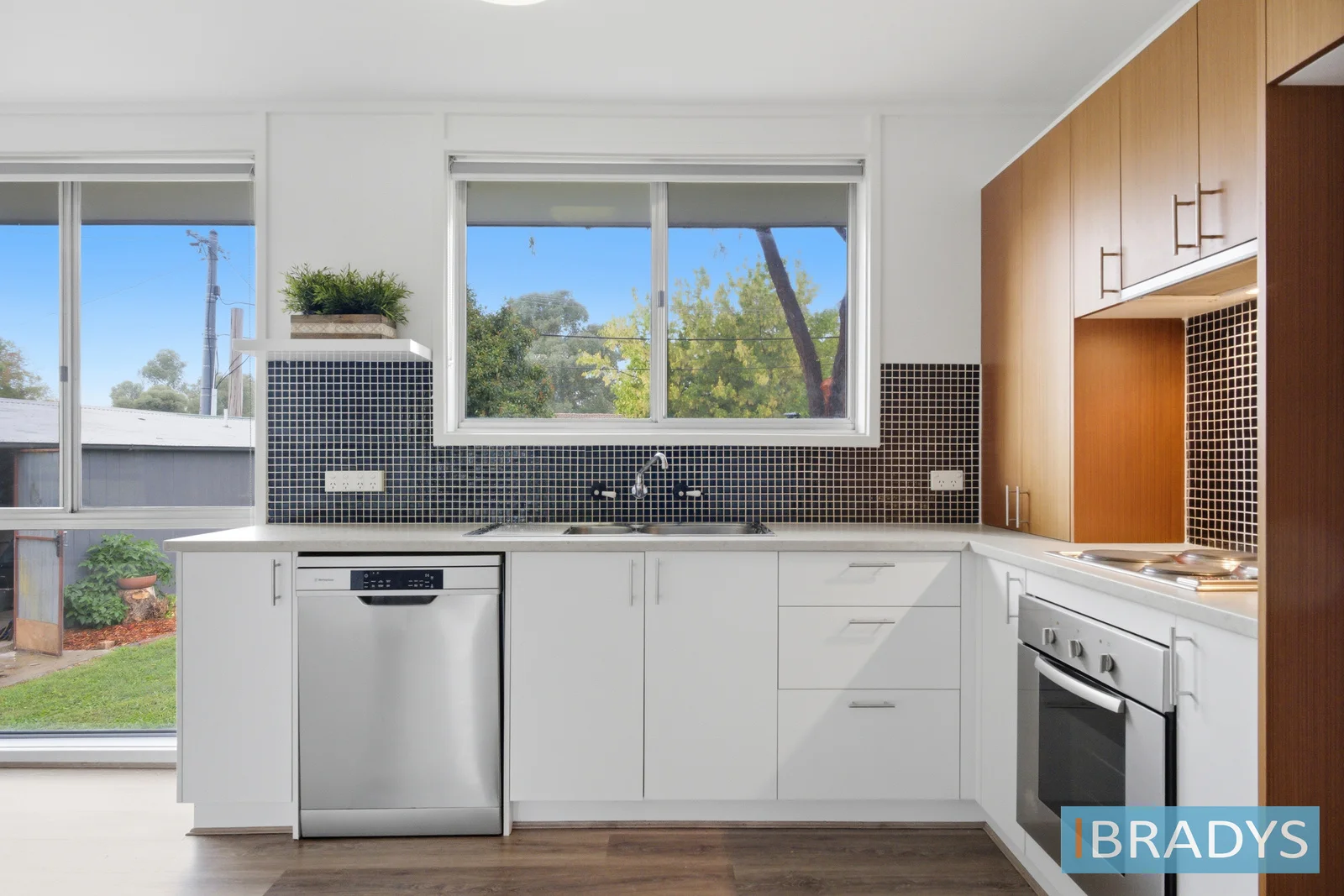 Additional image 8 of 28 Cawthorn Crescent, Evatt ACT 2617