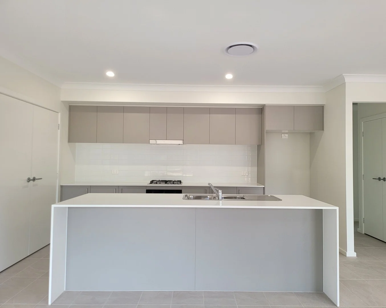 9 Cheetham Crescent, North Rothbury NSW 2335