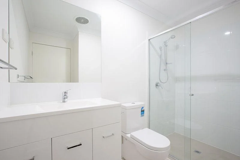 Additional image 3 of 2/28 Cahill Crescent, Collingwood Park QLD 4301