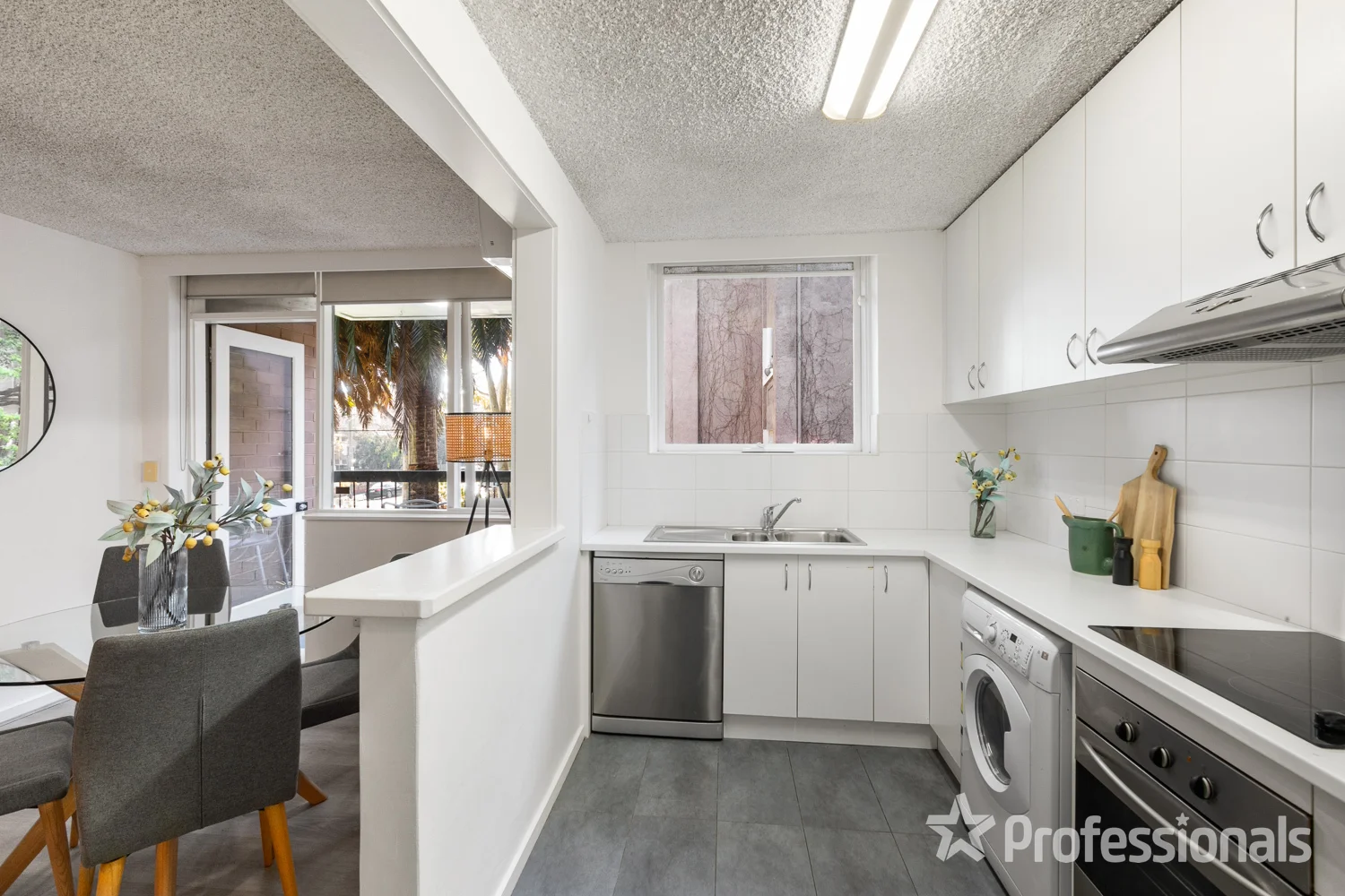 Additional image 2 of 1/19-21 Dalgety Street, St Kilda VIC 3182