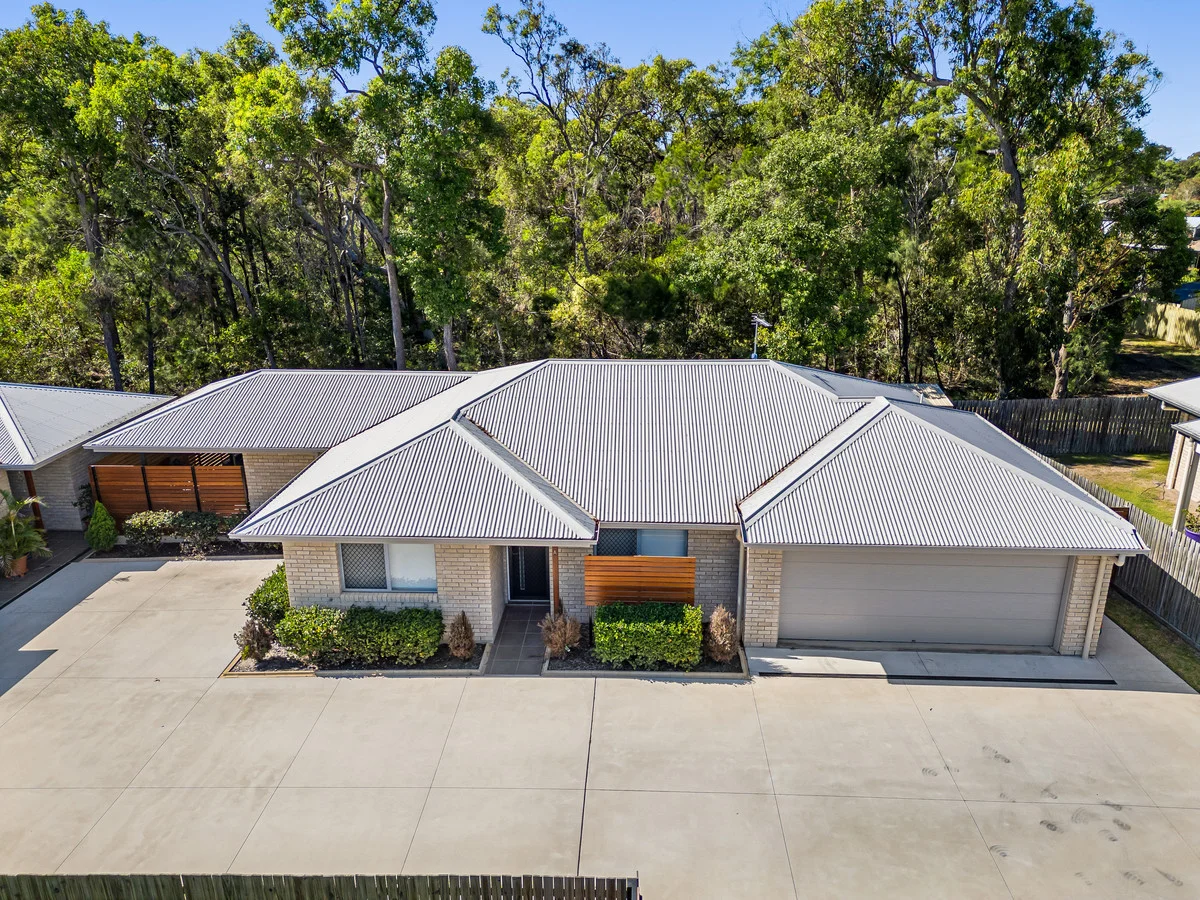 74A Bradman Way, Urangan QLD 4655