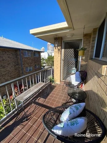 Additional image 9 of 6/24 MADANG CRESCENT, Runaway Bay QLD 4216