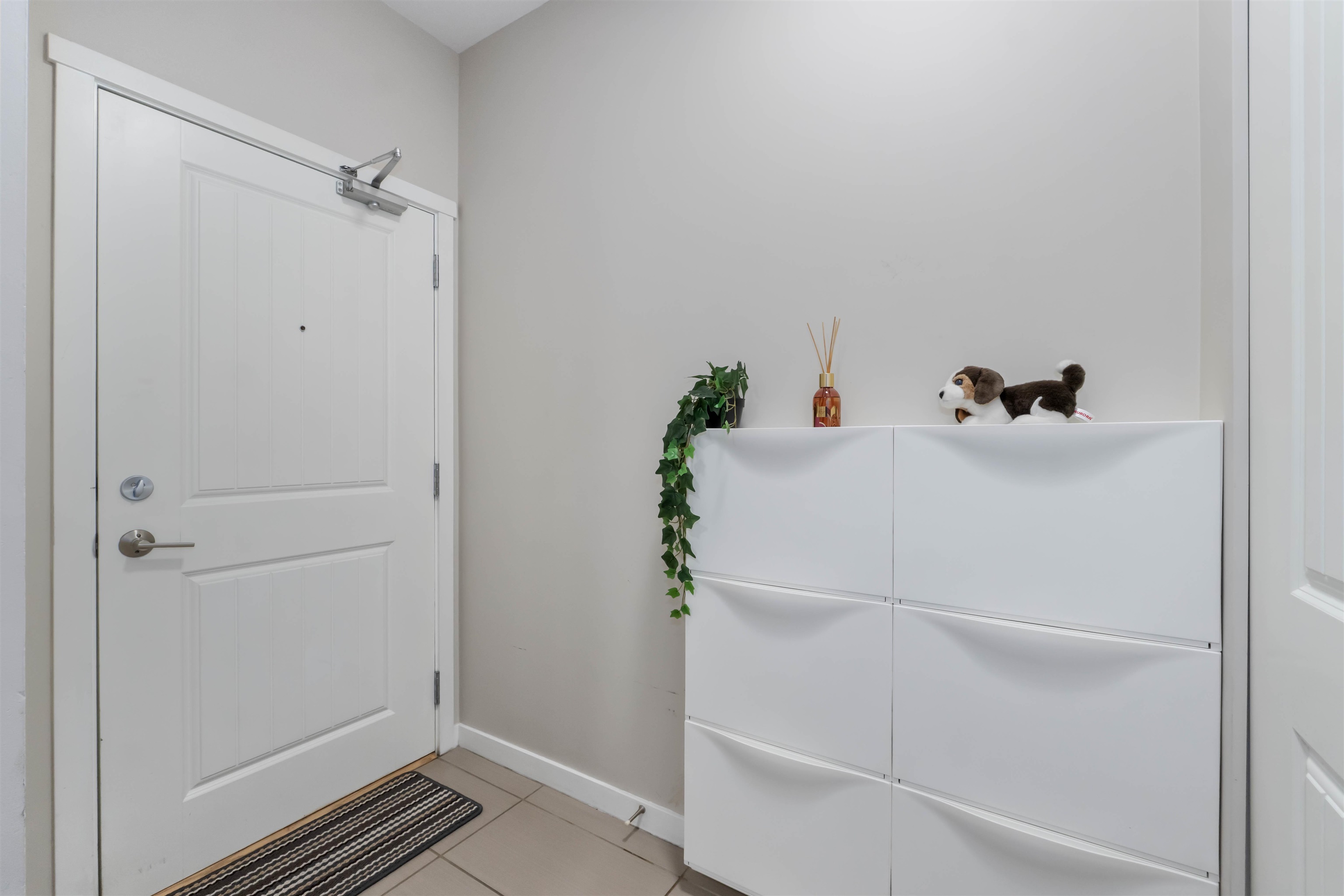 Additional image 2 of 404-22290 North Avenue, Maple Ridge, BC, V2X 8Z8