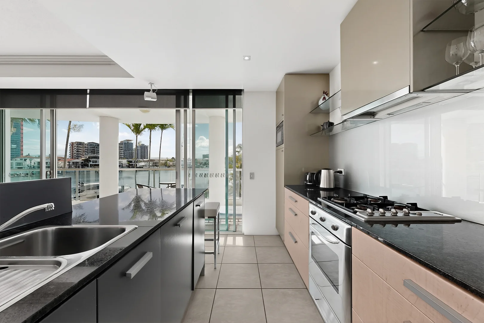 Additional image 6 of 4/40 Riverview Parade, Surfers Paradise QLD 4217