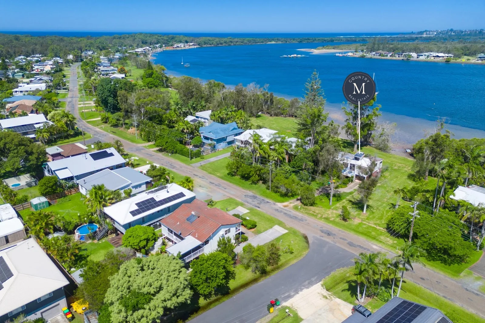 Additional image 18 of 54 Shoreline Drive, North Shore NSW 2444