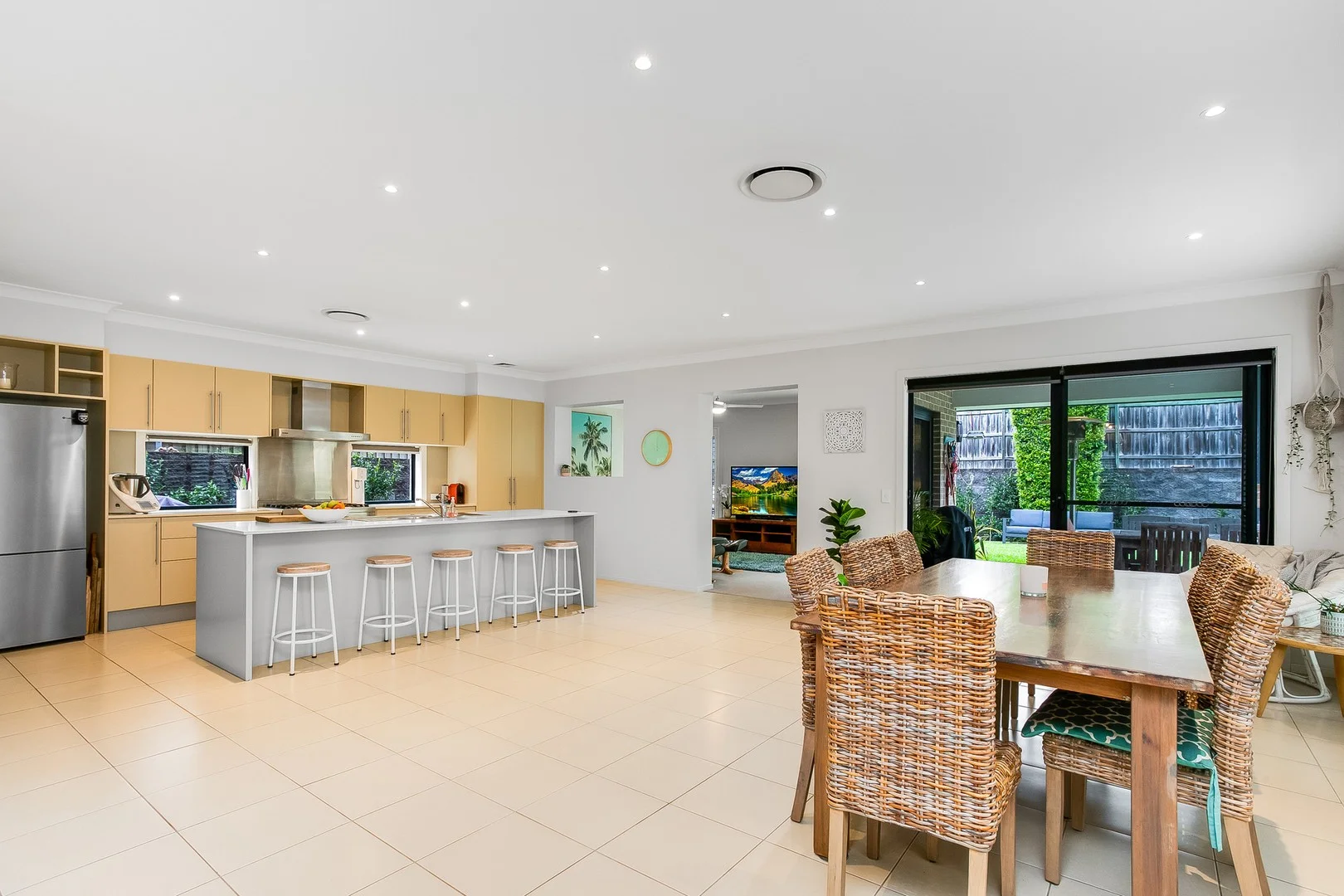2 Harrier Place, Mona Vale NSW 2103