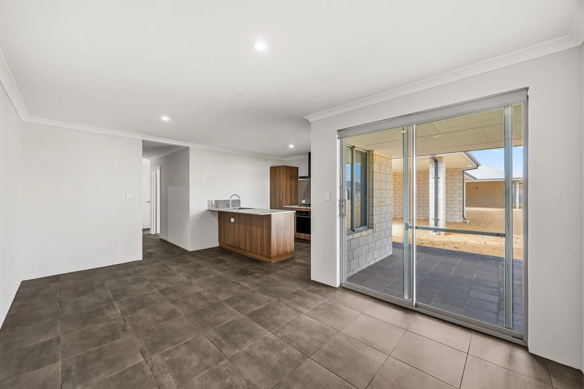 Additional image 3 of 12b Brandeis Street, South Yunderup WA 6208