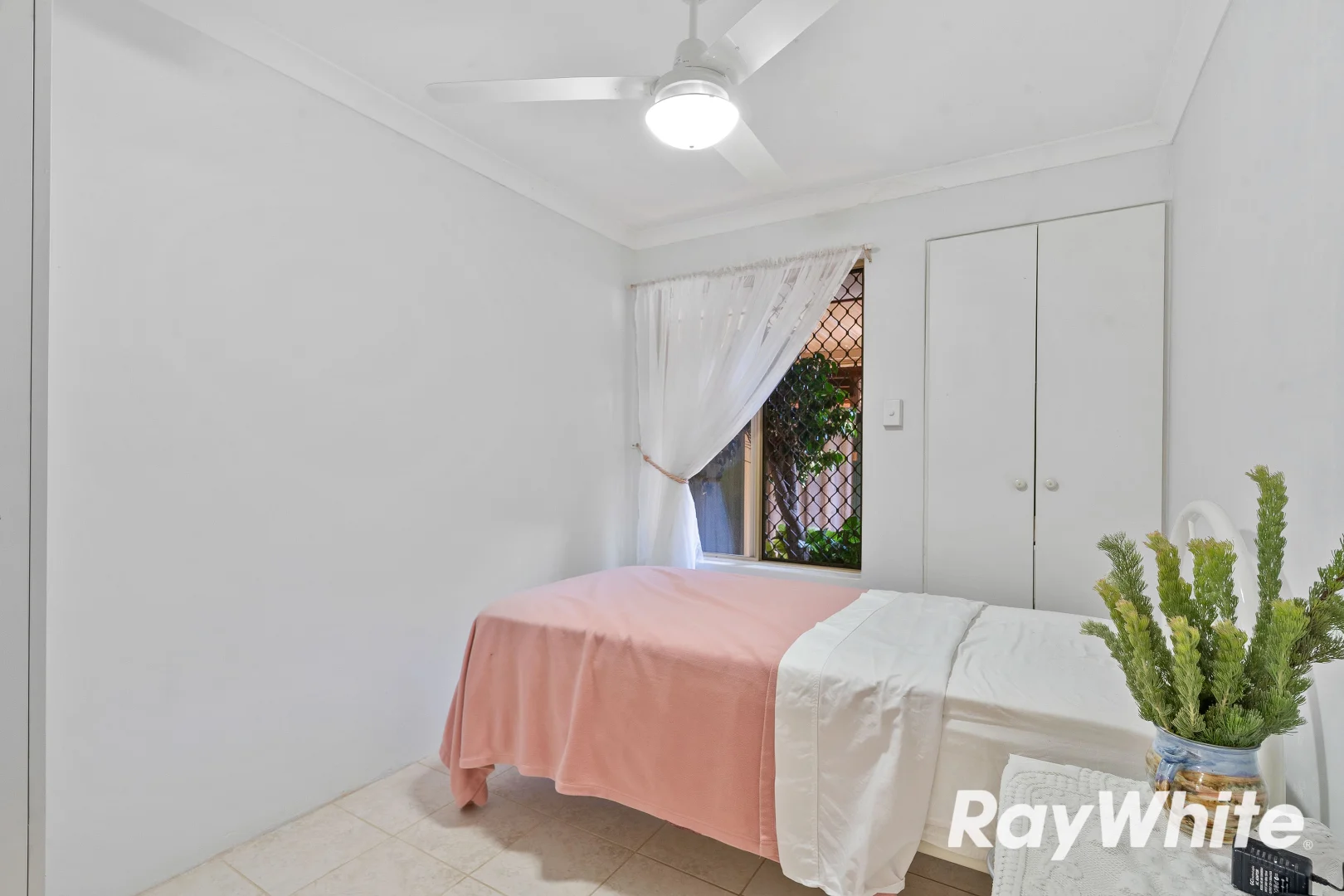 Additional image 7 of 9A St James Place, Greenfields WA 6210