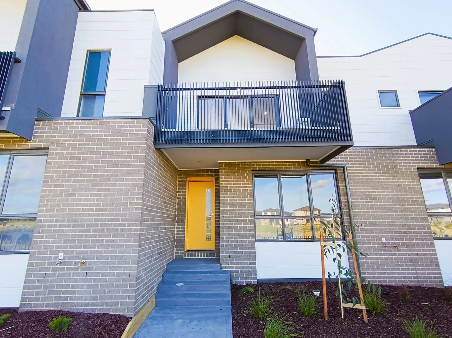 21 Delosperma Mews, Clyde VIC 3978