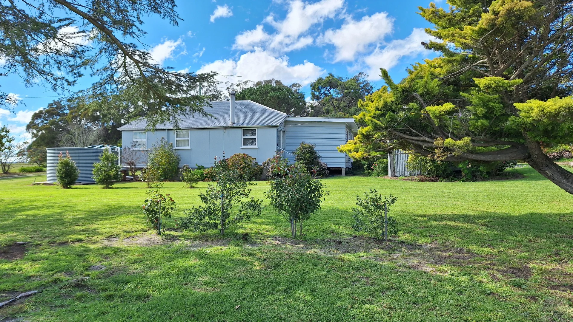 188 Bapaume Rd, Amiens QLD 4380 photo 2