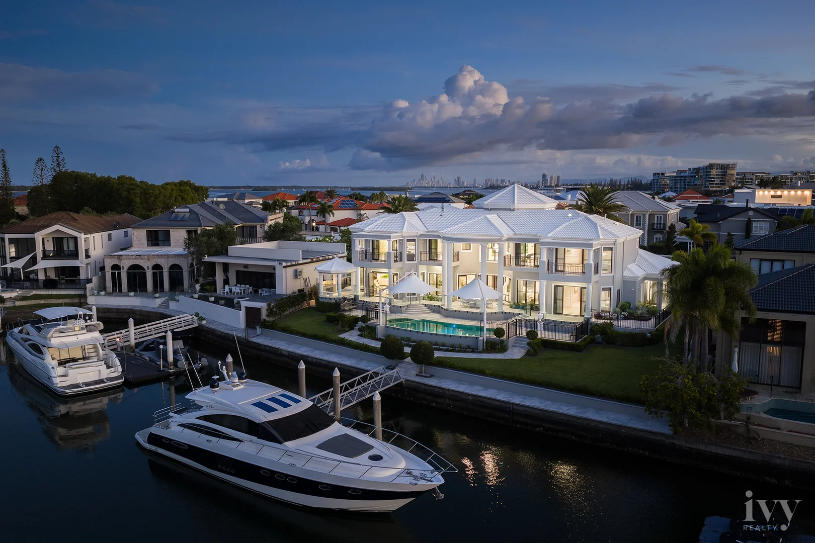 Additional image 2 of 5-7 Queen Guineveres Place, Sovereign Islands QLD 4216