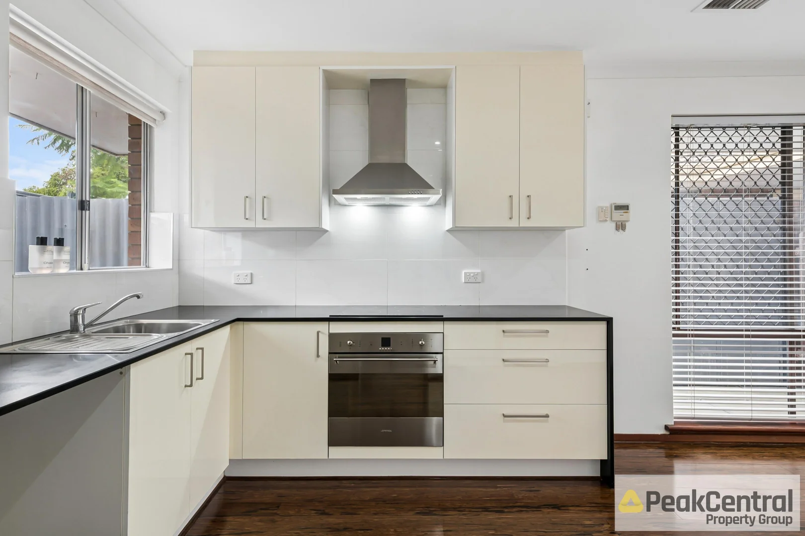 Additional image 3 of 8/82-84 Waddell Road, Bicton WA 6157