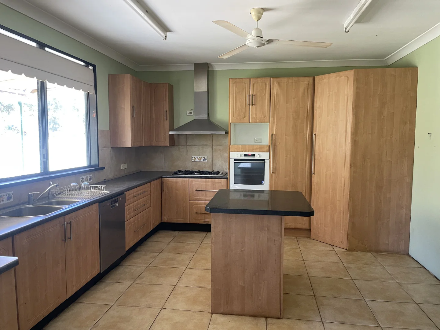 Additional image 2 of 25 Second Avenue, Onslow WA 6710