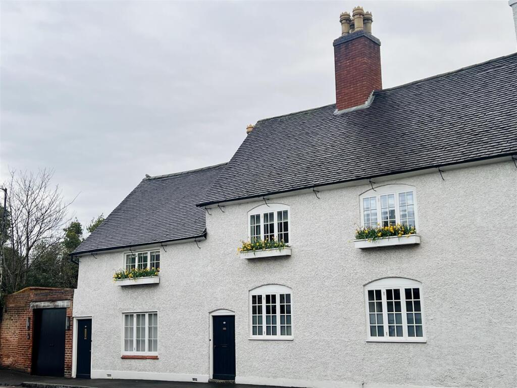 Additional image 18 of First Floor Apartment at High Street, Coleshill, Birmingham