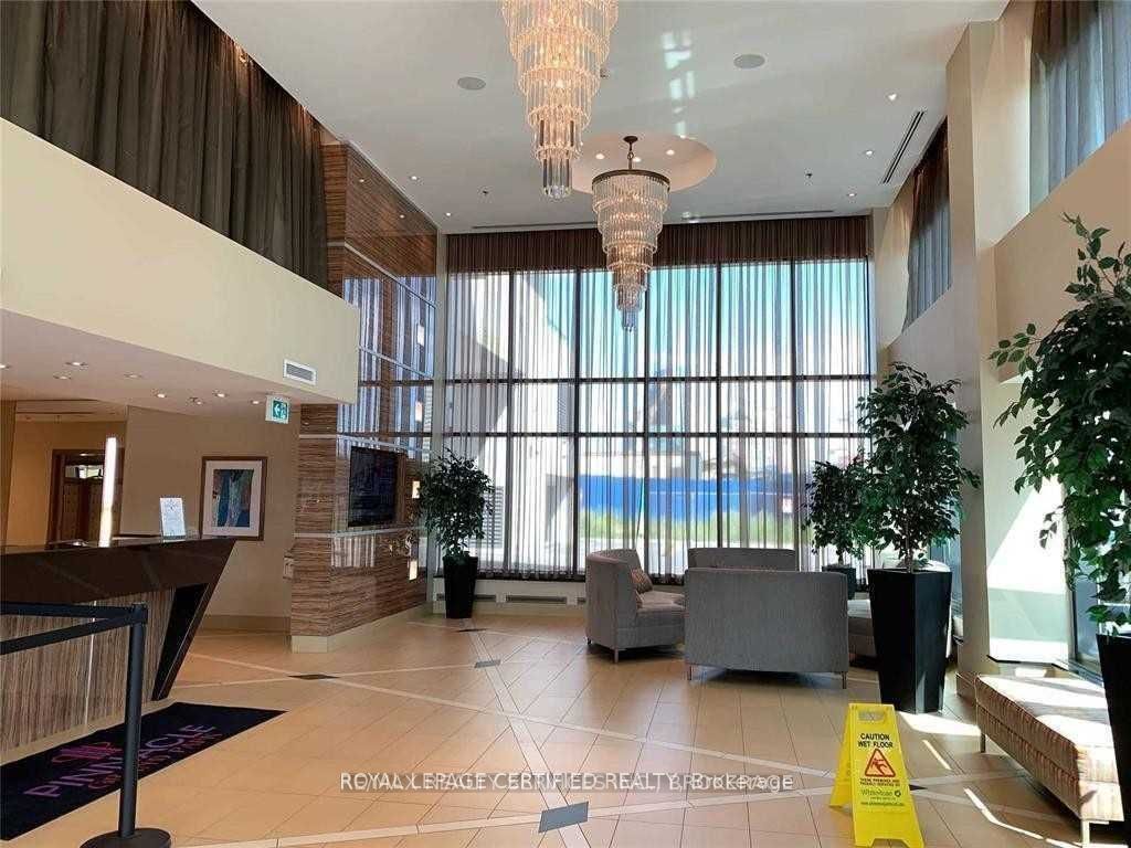 Additional image 5 of 1612-3985 Grand Park Drive, Mississauga, ON, L5B 0H8