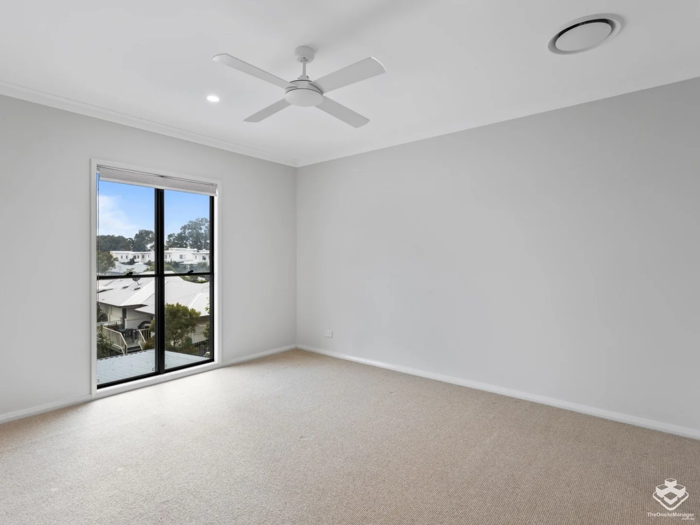 Additional image 8 of ID:21172826/52 Russell Street, Everton Park QLD 4053