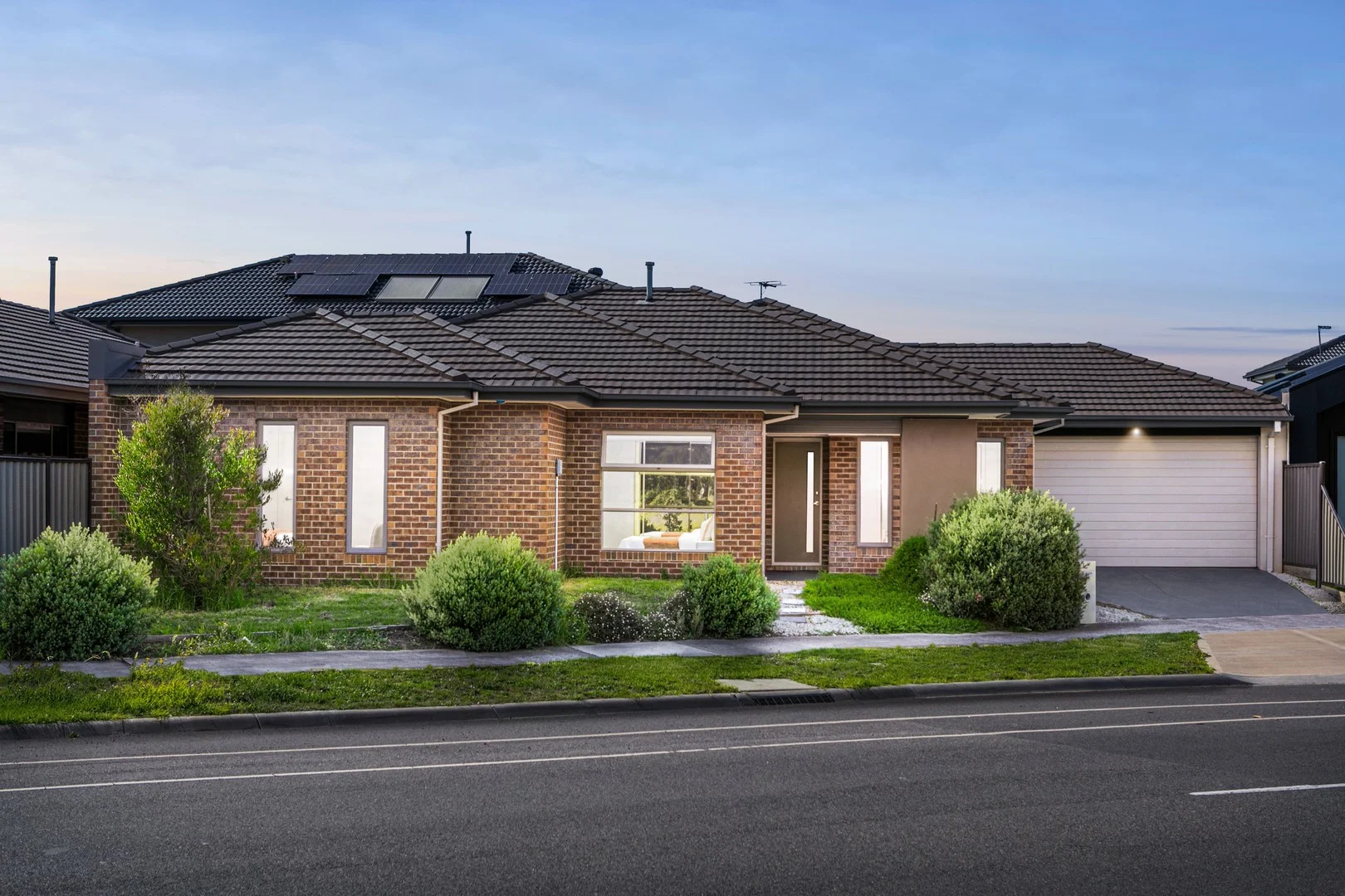 121 Blossom Drive, Greenvale VIC 3059