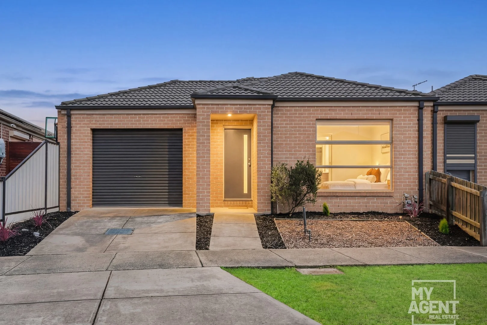 2B Yvonne Way, Tarneit VIC 3029