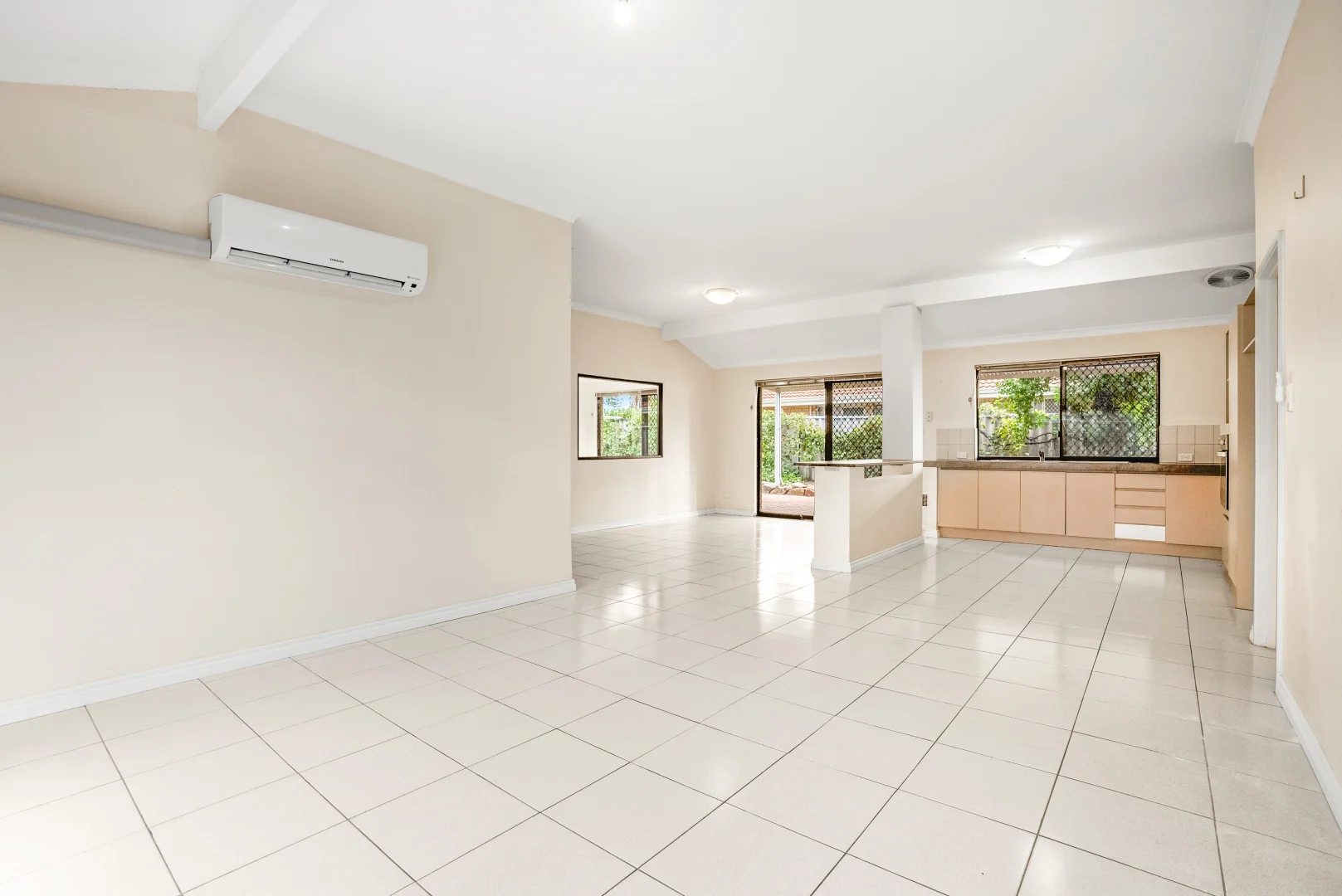 Additional image 13 of 5 Montelimar Elbow, Port Kennedy WA 6172
