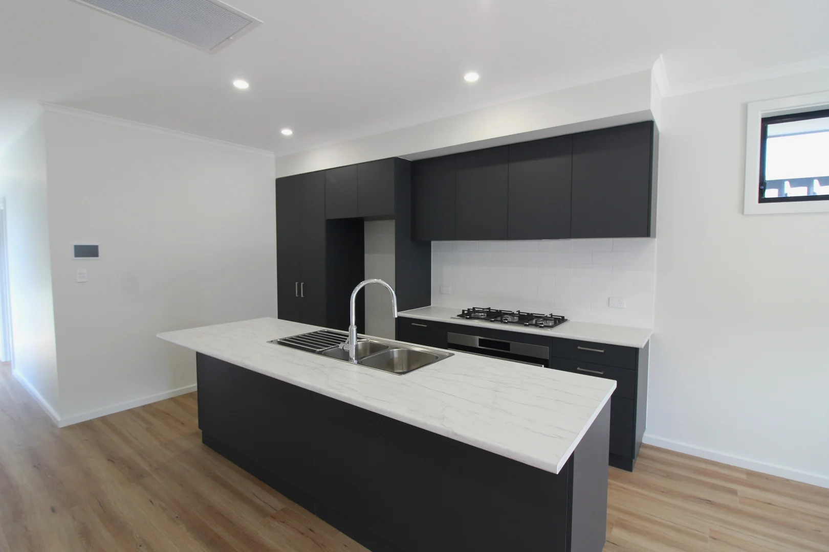 Additional image 2 of 9 Deemster Avenue, Christies Beach SA 5165