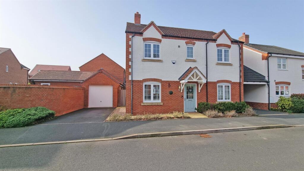 Burnham Road, Wythall