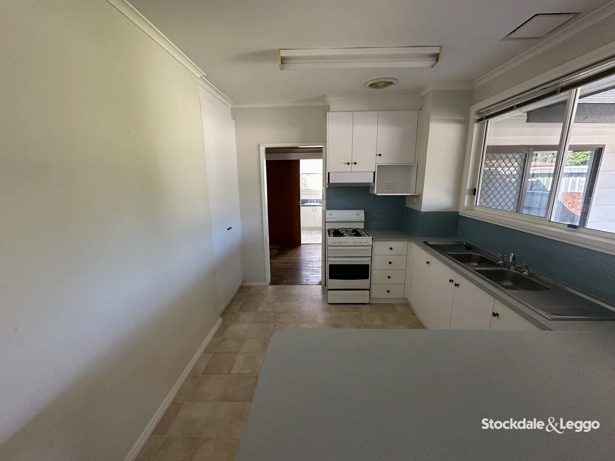 36 Sheehan Crescent, Shepparton VIC 3630 photo 3