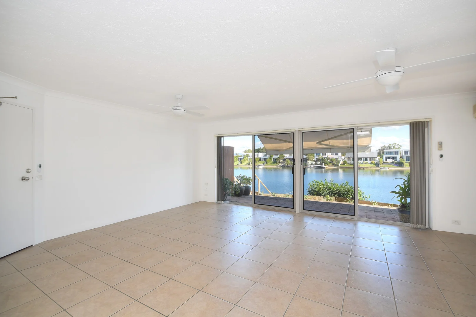 Additional image 5 of 4/20 Aquila Court, Mermaid Waters QLD 4218
