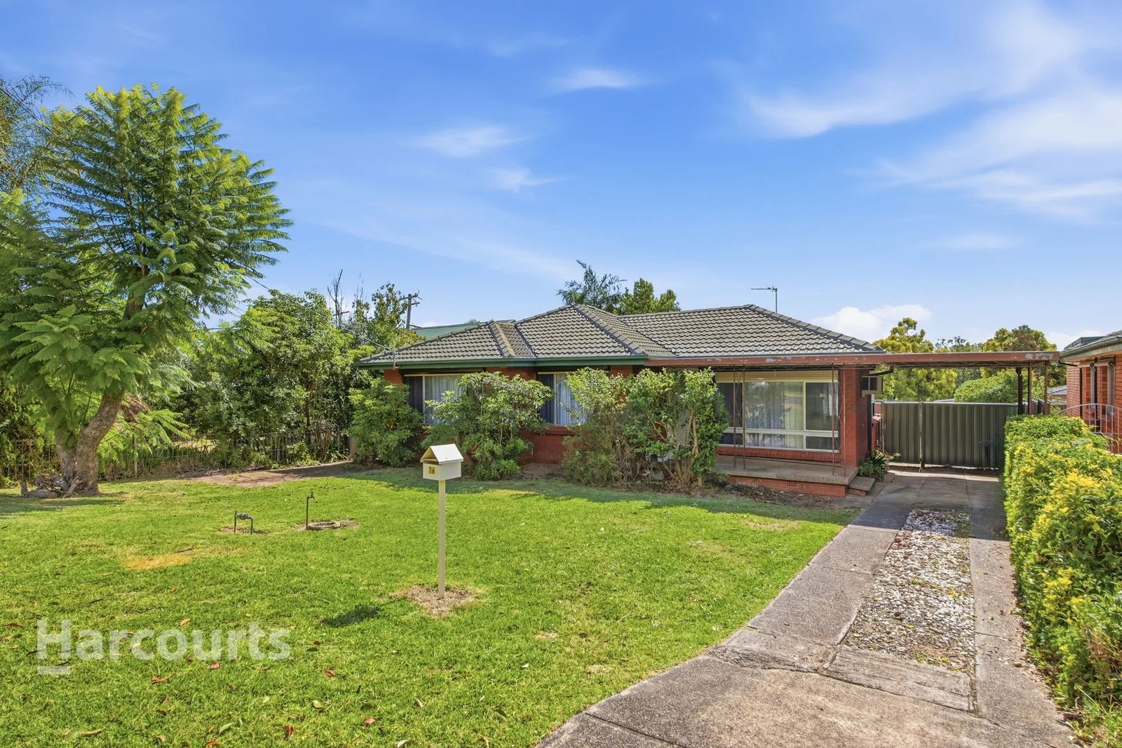 76 Kingsclare Street, Leumeah NSW 2560