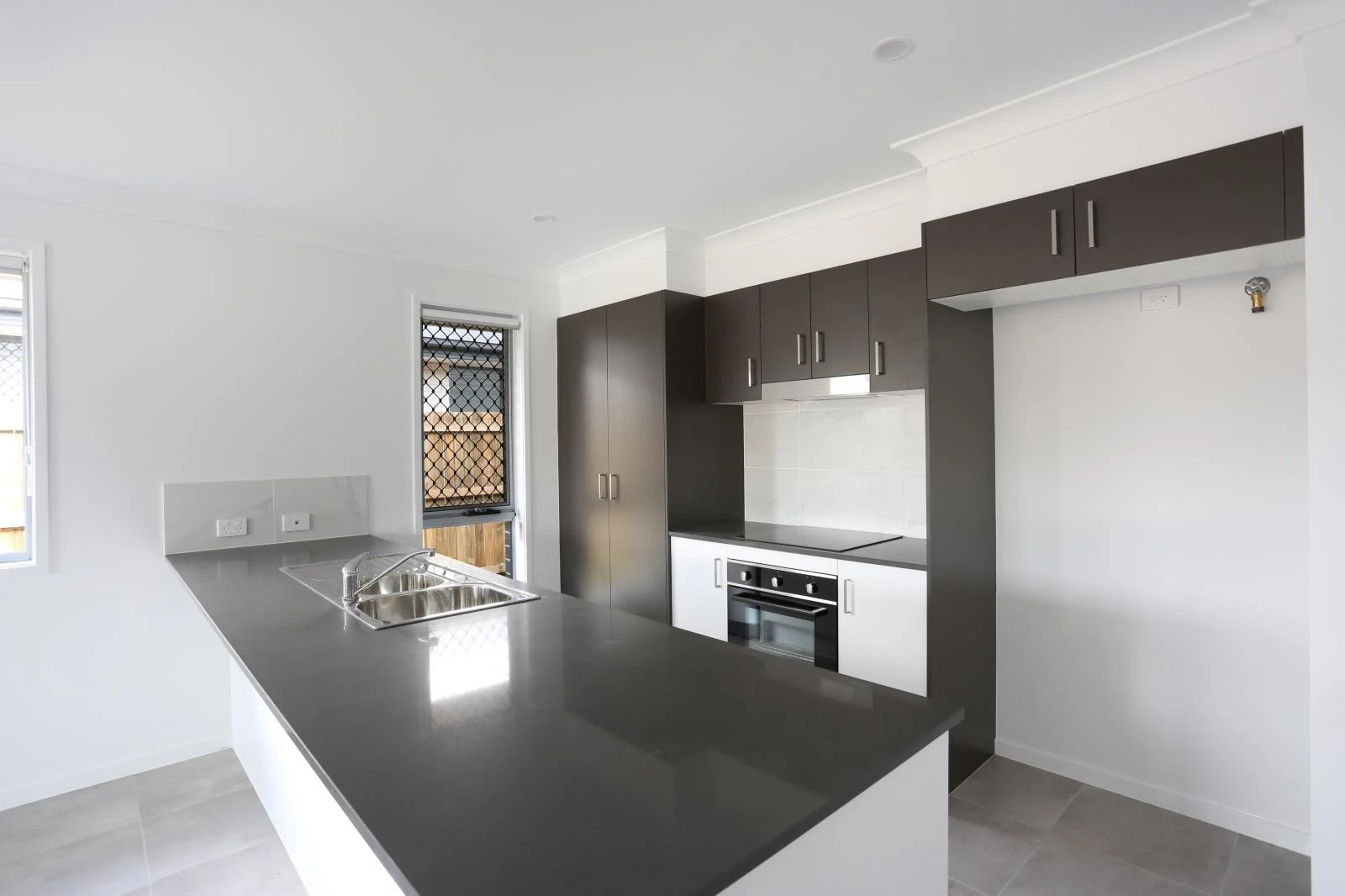 Additional image 3 of 25 Isla Street, Park Ridge QLD 4125