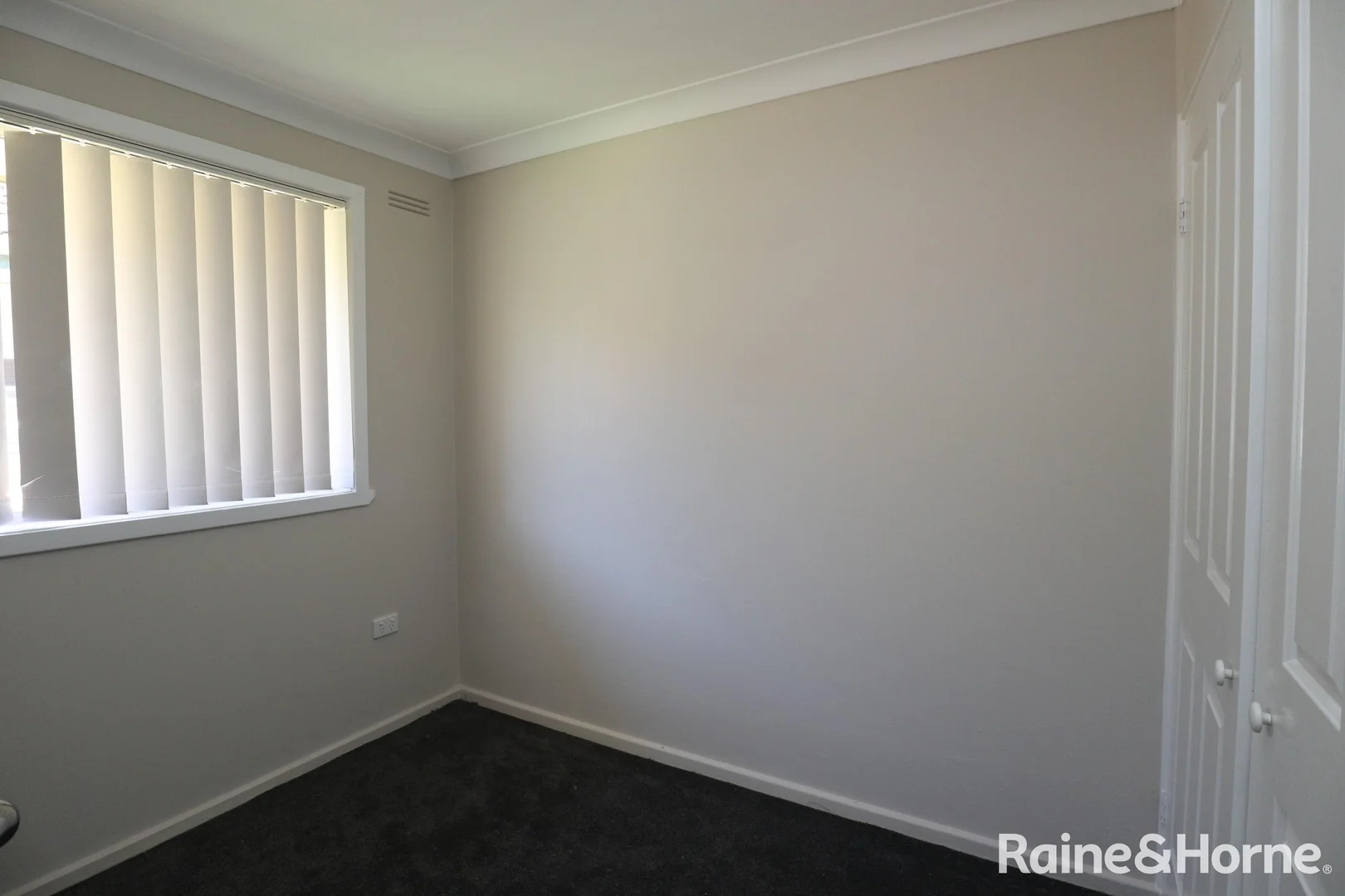 Additional image 7 of 2/3 Joyes Place, Tolland NSW 2650