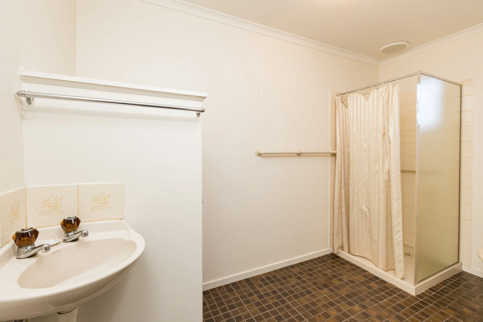 Additional image 18 of 253 Cureton Avenue, Mildura VIC 3500