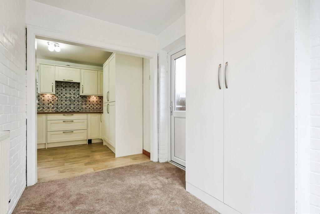 Additional image 7 of The Close, Hollywood, Birmingham