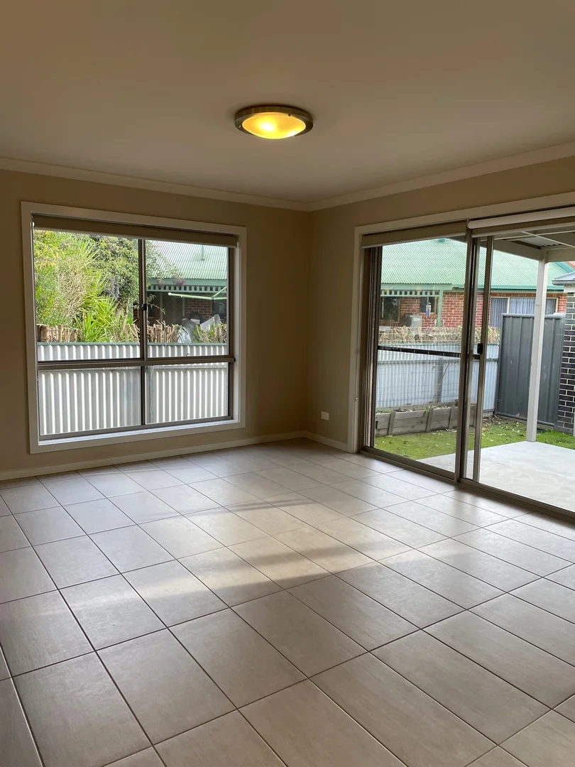 Additional image 5 of 3/9 DONNOLLEY COURT, Lavington NSW 2641