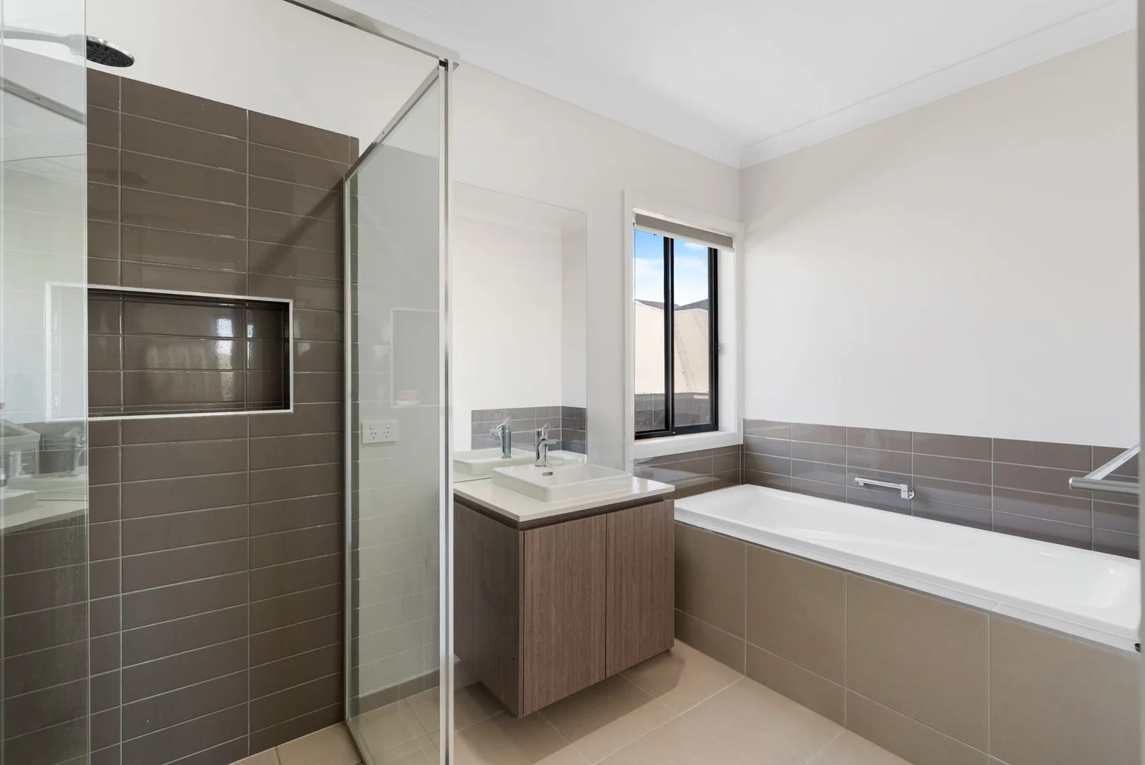 Additional image 12 of 22 Aquilla Rise, South Ripley QLD 4306