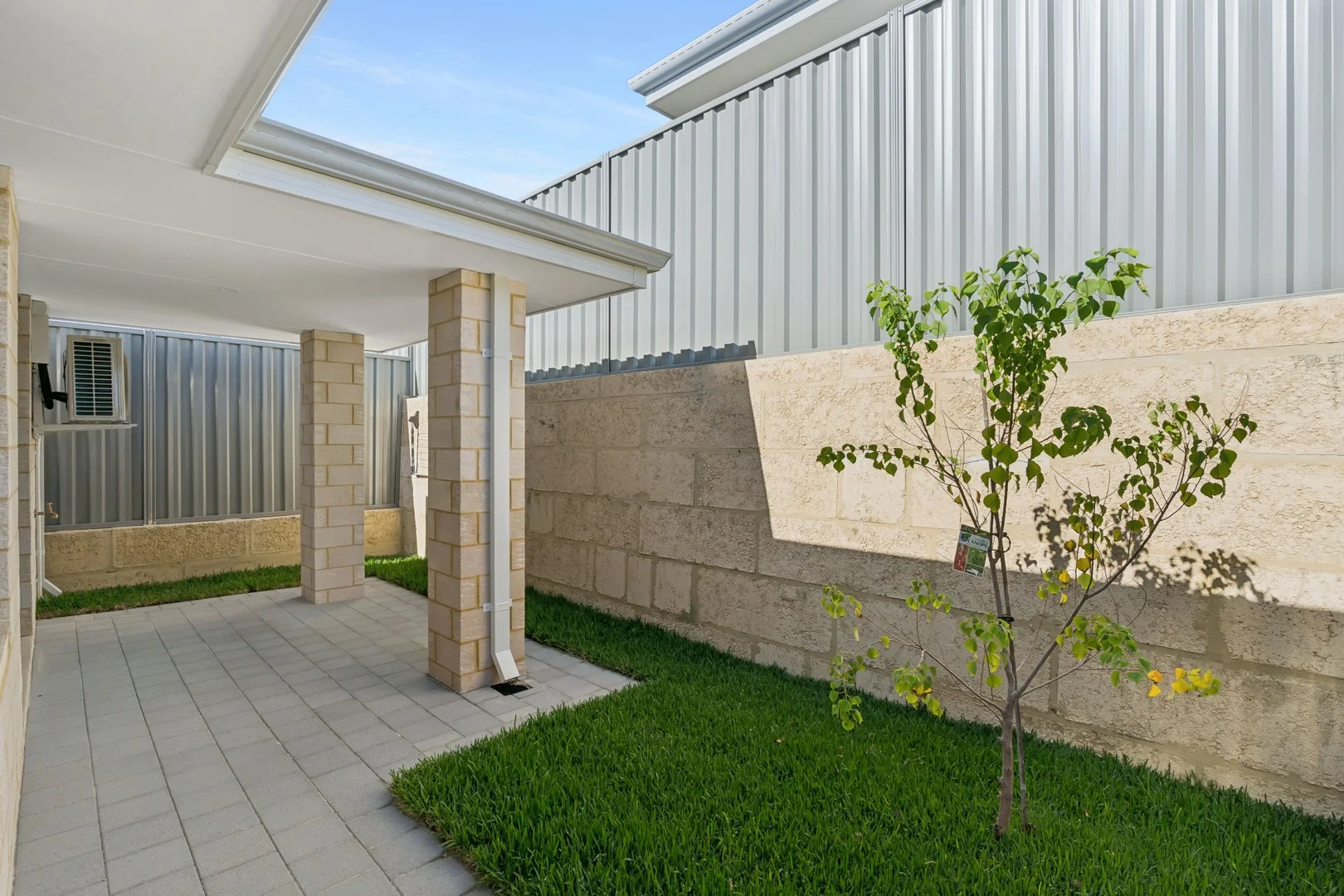 21 Buccaneer Road, Eglinton WA 6034
