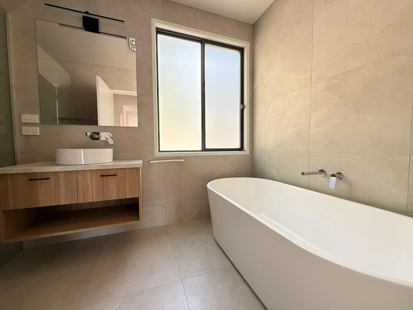 Additional image 14 of 4/2 Lachlan Court, Bright VIC 3741