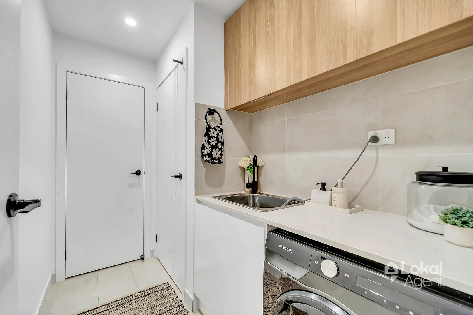 Additional image 12 of 5 Nieves Avenue, Roxburgh Park VIC 3064