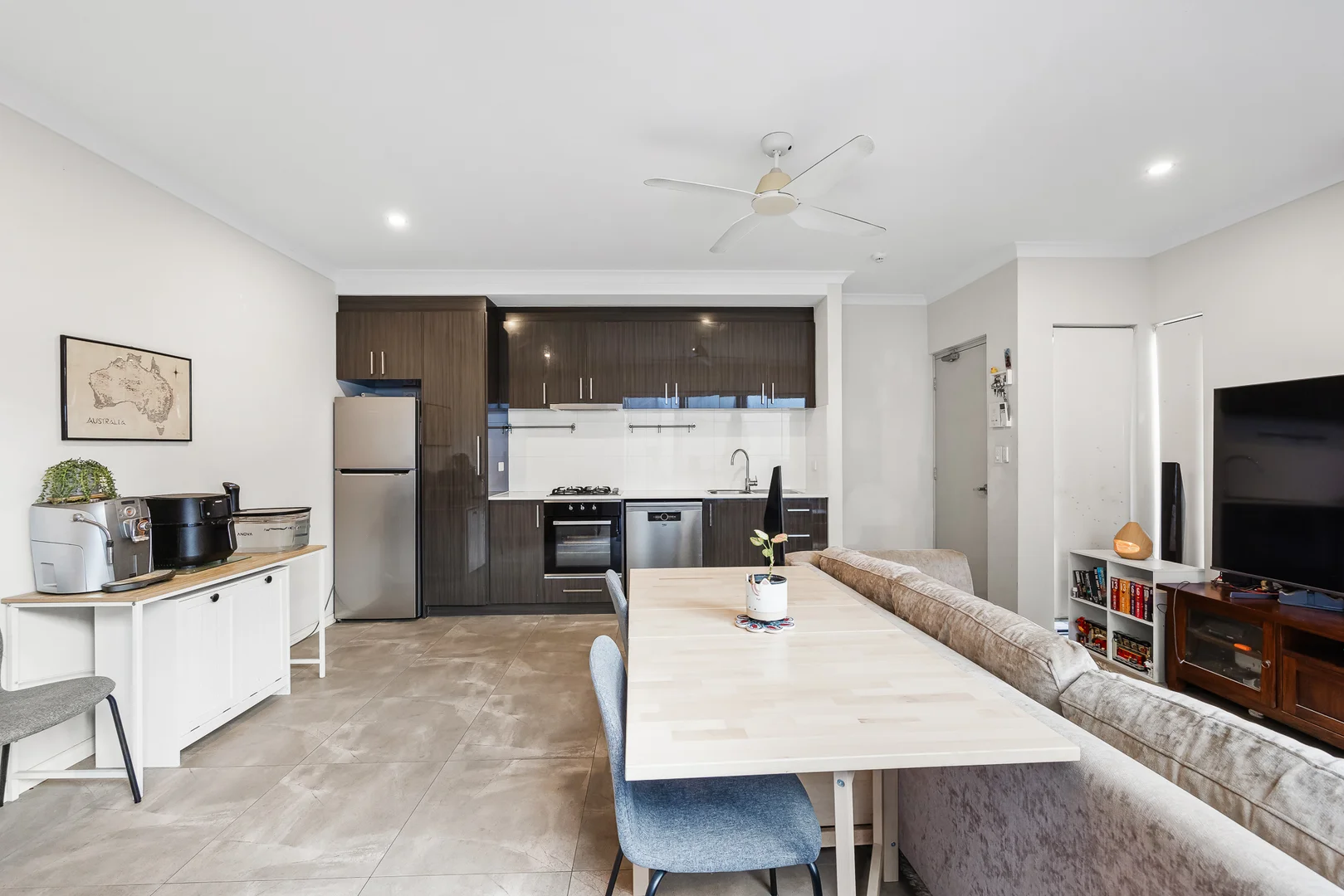 Additional image 7 of 4/102 Roberts Road, Rivervale WA 6103