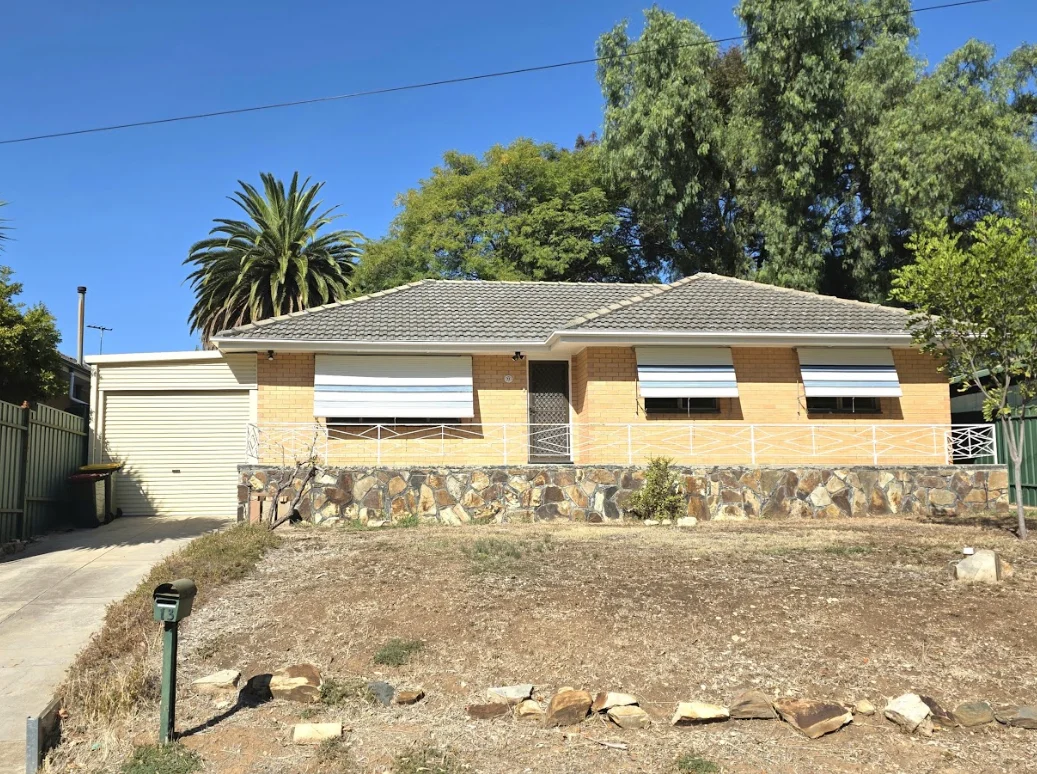 13 Canterbury Crescent, Valley View SA 5093