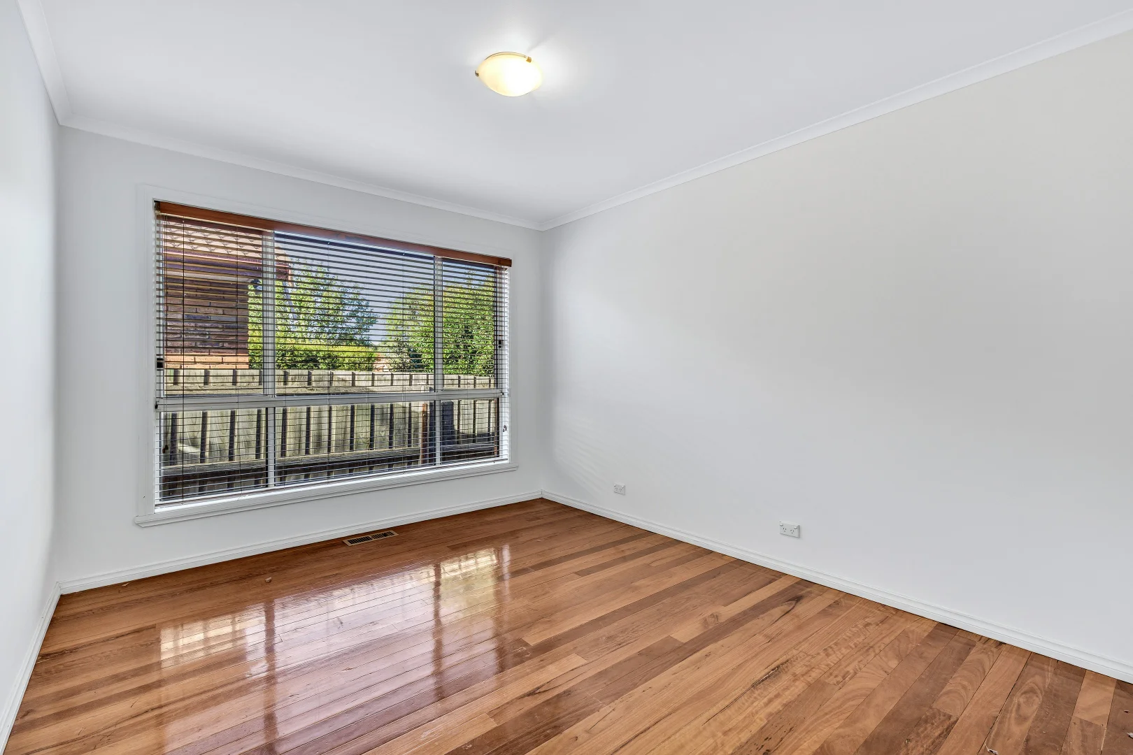 Additional image 6 of 2/17 Pickworth Drive, Mill Park VIC 3082
