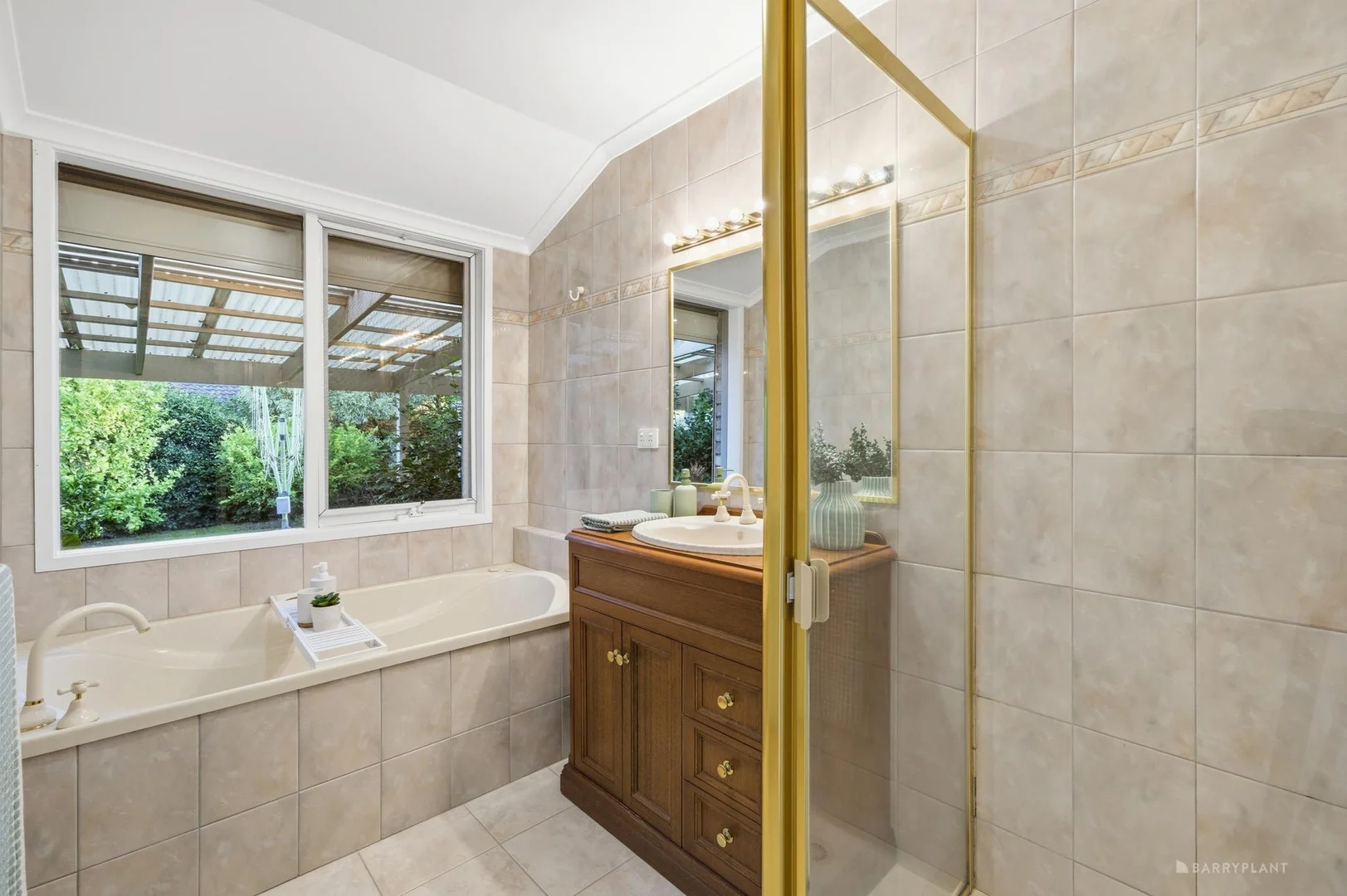 Additional image 11 of 52 Woodleigh Crescent, Vermont South VIC 3133